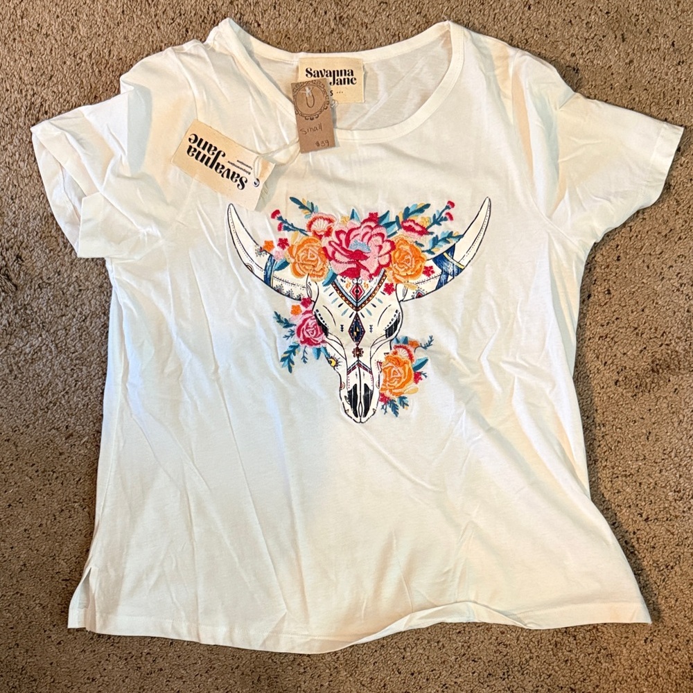 Savanna Jane Cream Tee with Floral Skull Design